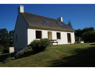 Detached Property on Nice Plot