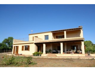 Finca in a peaceful country environment