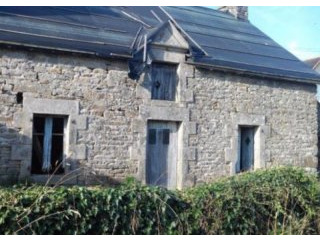 House with Great Outbuilding to Develop