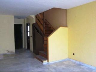 Town House - Please contact us for more..