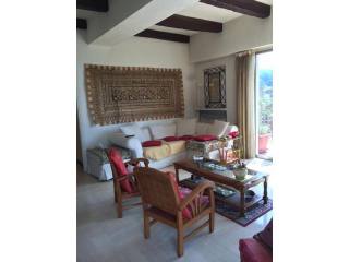 Comfortable two bed in Cimiez