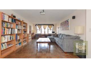 2 bedroom Apartment For Sale: 645 WEST..