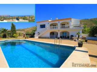 Luxurious reformed villa in Jávea, with fantastic panoramic..