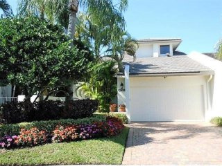 19454 Island Court Dr, Boca Raton, FL -..