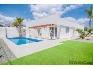 Modern style villa on one floor near Alfaz del Pi. Villa of..