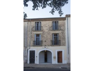 Beautiful Character Home With 155 m2 Of..