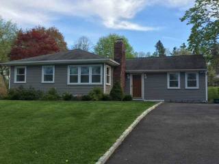 4 bedroom Residence For Sale: Yorktown..