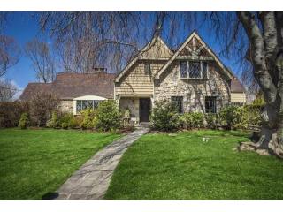 5 bedroom Residence For Sale:..