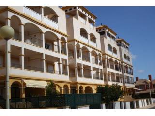 Immaculate 2 Bedroom Apartment In Mar..