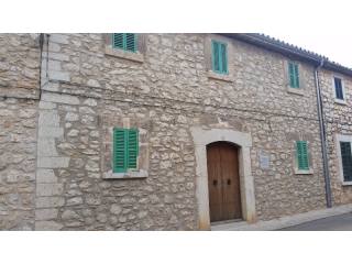 4 Bedrooms - House - Islas Baleares -..