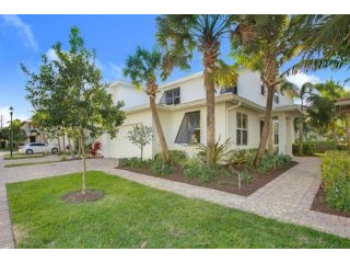 1025 Piccadilly St, Palm Beach Gardens..