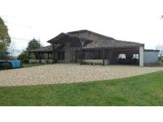 Offering Spacious And Versatile Family..