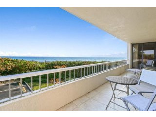 2 bedroom Residence For Sale: Singer..