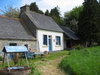 Maison En Pierre En Campagne À..