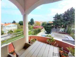 PREMANTURA: Stan 116m, s pogledom na more