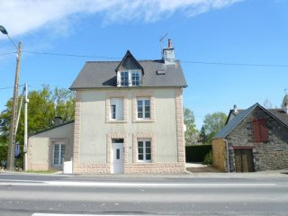 Detached 3 Bedroom House