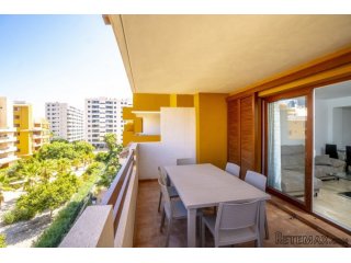 Casi nuevo apartamento en 3ª planta en Res. La Recoleta...