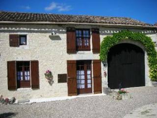Pretty Renovated Stone House In A..