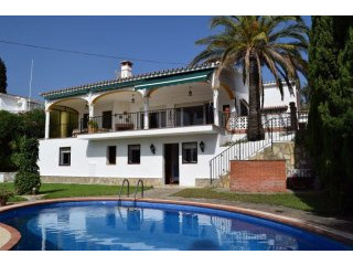 Villa for Sale in Caleta de Velez..