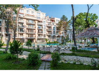 Apartments and Townhouses in Sunny..