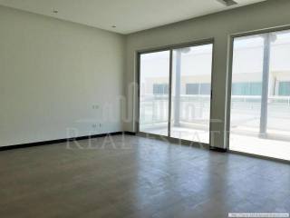 5 Bedrooms - Apartment - For Sale
