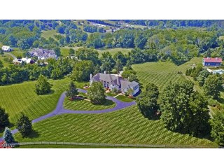 5 bedroom Detached House For Sale: 6..