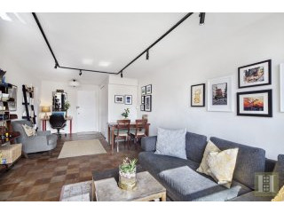 1 bedroom Apartment For Sale: 77..