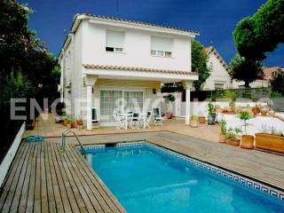 Luxurious chalet in the center of town!
