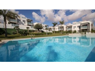 2 Bedrooms - Apartment - For Sale