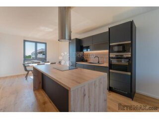 EKSKLUZIVNI STAN U NOVOGRADNJI, 120M2