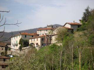 Village/town House - For Sale - North..