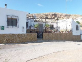 Cortijo / Country House in Albox