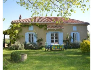 Idyllic cottage wth mature garden with..