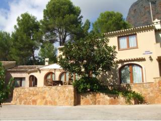 5 Bed 4 Bath Villa Javea 5*