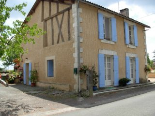 A Pretty 4 Bedroomed Village Property..