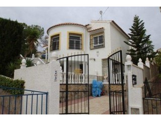 3 Bedrooms - Villa - Alicante - For Sale