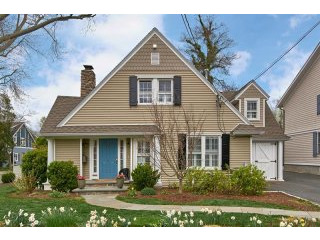 4 bedroom House For Sale: 17 Fairlawn..