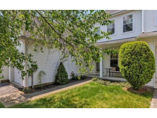 2 bedroom House For Sale: 34 Bryant St..