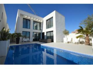 3 bedroom Villa For Sale: Villa Livia..