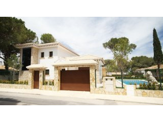 New Luxury Villa Ref: YHISMPC48