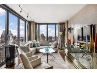 2 Bedrooms - Condo - New York State -..