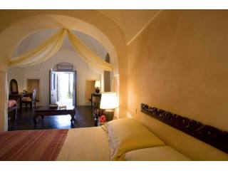 8 bedroom Villa For Sale: Pantelleria..