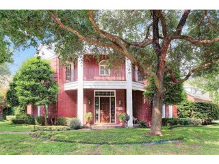 4 bedroom House For Sale: 6353..