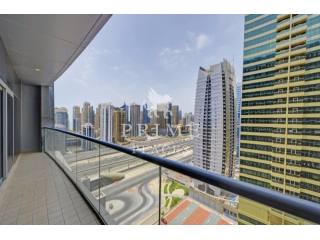 Huge balcony and right on the Metro..