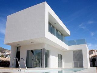 3 Bedrooms - Property - Alicante - For..