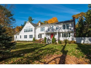 5 bedroom House For Sale: 101 Maple..