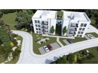 PRIMOŠTEN, Jednosoban stan u novogradnji sa zajedničkim baze