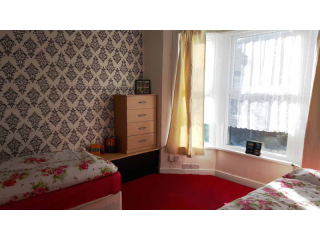 Double room, Zone 3, Leyton