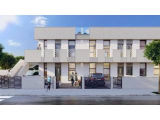 2 Bed 2 bath apartments, minutes from..