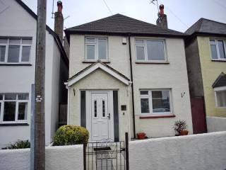 3 Bedrooms - Property - Kent - For Rent